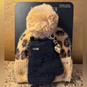 STEVE MADDEN Leopard Print Beanie, Charm, and Glove Set NWT